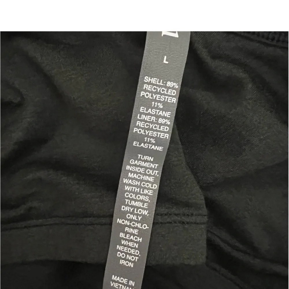 Vuori Halo Essential Dress
Women's DreamKnit Dress HEATHERED BLACK SIZE LARGE - Picture 12 of 13